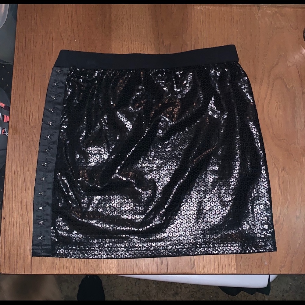 Fox Racing black mini skirt NWOT